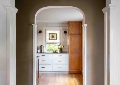 1-Refined-contemporary-kitchen-entryway-wellesley-David-Sharff-Architect