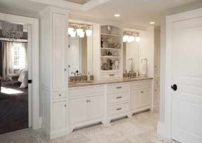 11-Antique-Colonial-primary-bathroom-vanity-Westwood-David-Sharff-Architect