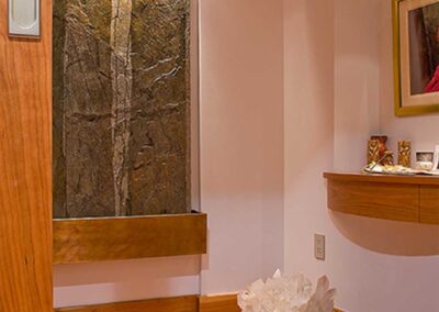 12-High-rise-renovation-meditation-alcove-Boston-David-Sharff-Architect