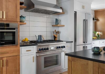 5-Refined-contemporary-kitchen-range-wellesley-David-Sharff-Architect