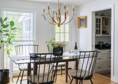 6-Refined-contemporary-kitchen-dining-area-wellesley-David-Sharff-Architect