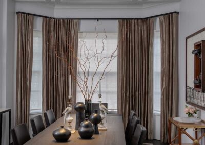 9-Historic-meets-modern-brownstone-renovation-dining-room-bay-boston-David-Sharff-Architect