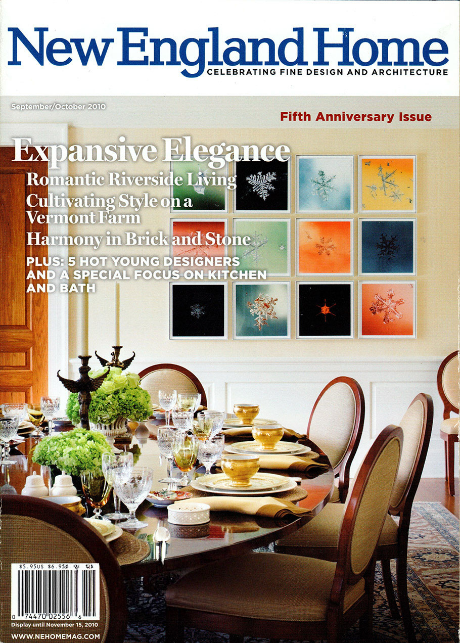 cover of New England home<br />
